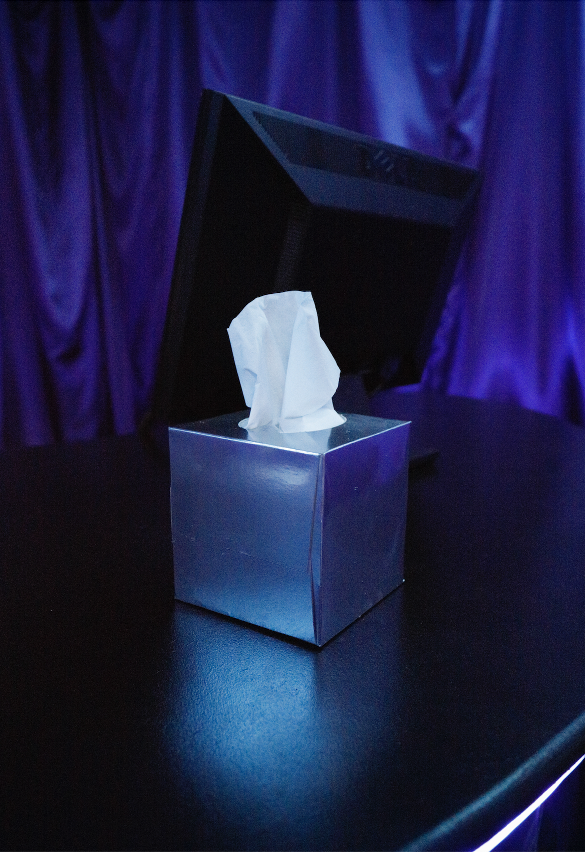 Otherworld Communication, performance view, Confessions Nocturnes, Artagon Marseille, Festival Parallèle (2021) ©Prune Phi